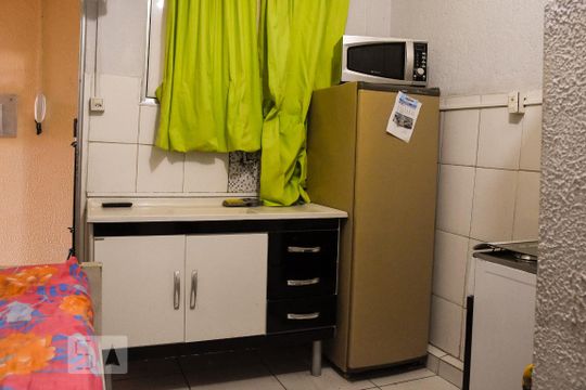Quarto de kitnet/studio para alugar com 1 quarto, 30m² em Vila Aricanduva, São Paulo
