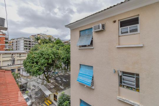 Vista da Sala de apartamento para alugar com 3 quartos, 100m² em Jardim Botânico, Rio de Janeiro