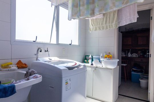 Área de Serviço de apartamento à venda com 3 quartos, 210m² em Cidade Monções, São Paulo