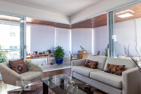 Apartamento à venda com 3 quartos, 210m² em Cidade Monções, São Paulo