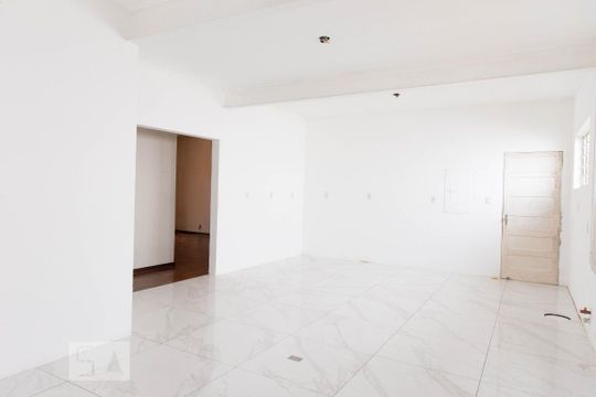 Cozinha de casa para alugar com 5 quartos, 400m² em Jardim Itu Sabará, Porto Alegre
