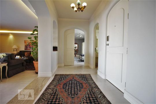Entrada de apartamento à venda com 4 quartos, 312m² em Vila Andrade, São Paulo