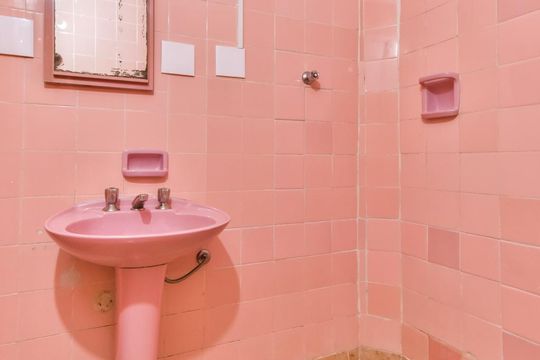 Banheiro de kitnet/studio à venda com 1 quarto, 33m² em Jardins, São Paulo
