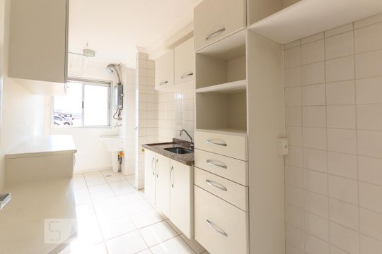Cozinha de apartamento à venda com 2 quartos, 63m² em Parque Brasília, Campinas
