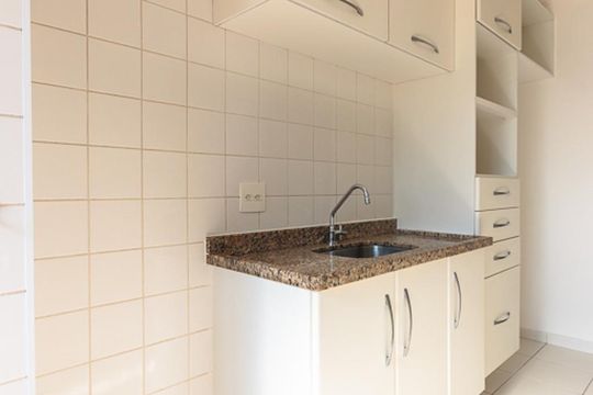 Cozinha de apartamento à venda com 2 quartos, 63m² em Parque Brasília, Campinas