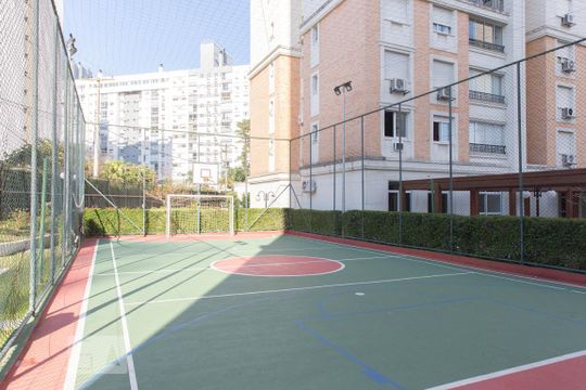 Área Comum - Quadra esportiva de apartamento à venda com 2 quartos, 68m² em Passo da Areia, Porto Alegre