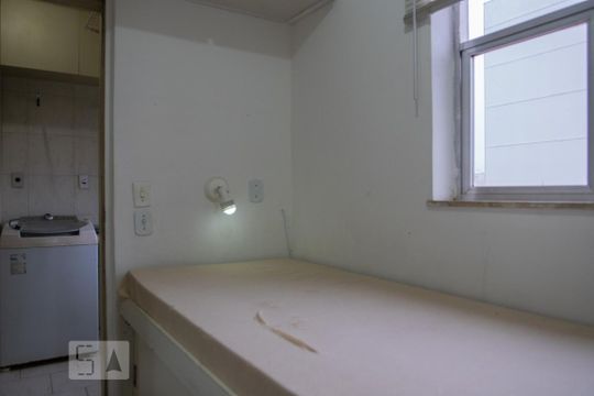 Quarto de Serviço de apartamento à venda com 3 quartos, 131m² em Flamengo, Rio de Janeiro