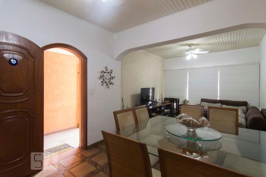 Sala de casa à venda com 2 quartos, 120m² em Vila Pereira Barreto, São Paulo