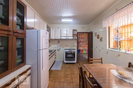 Cozinha de casa à venda com 2 quartos, 120m² em Vila Pereira Barreto, São Paulo