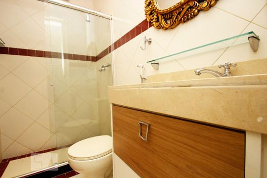 Banheiro da Suíte de apartamento para alugar com 3 quartos, 161m² em Flamengo, Rio de Janeiro