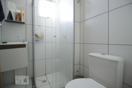 Banheiro Social de apartamento para alugar com 1 quarto, 32m² em Samambaia Sul (samambaia), Brasília