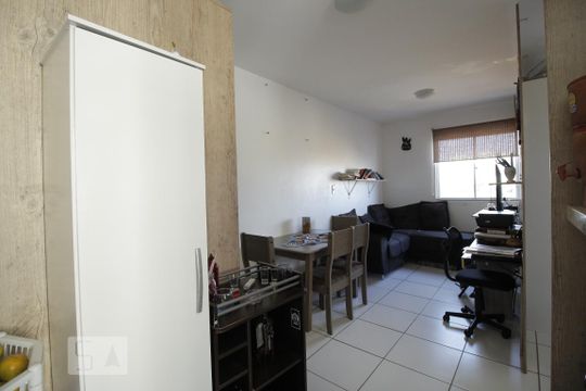 Cozinha/Sala de apartamento para alugar com 1 quarto, 32m² em Samambaia Sul (samambaia), Brasília