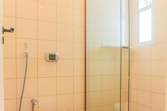 Banheiro de apartamento para alugar com 3 quartos, 200m² em Jardim Vila Mariana, São Paulo