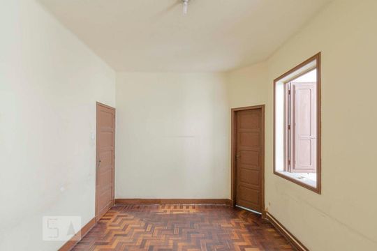 Casa para alugar com 6 quartos, 360m² em Vila Isabel, Rio de Janeiro