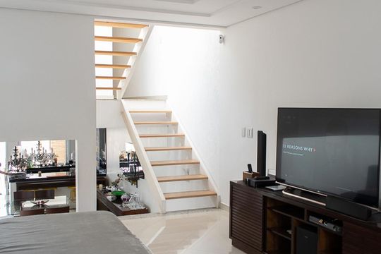 SALA de casa à venda com 3 quartos, 450m² em Vila Mariza Mazzei, São Paulo