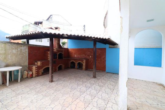 Quintal de casa de condomínio à venda com 3 quartos, 480m² em Vargem Grande, Rio de Janeiro