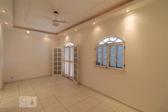 Casa de Condomínio à venda com 3 quartos, 480m² em Vargem Grande, Rio de Janeiro