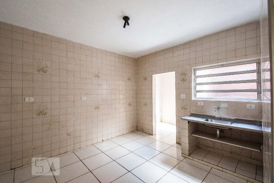 Cozinha de casa à venda com 2 quartos, 100m² em Saúde, São Paulo