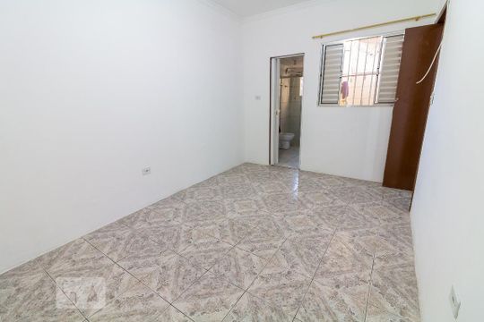 Quarto suíte de casa à venda com 2 quartos, 80m² em Jardim Terezópolis, Guarulhos
