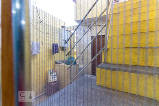 Vista quarto 1 de casa à venda com 2 quartos, 80m² em Jardim Terezópolis, Guarulhos