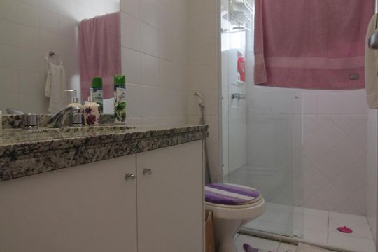 Banheiro da suíte 1 de apartamento à venda com 4 quartos, 145m² em Lar São Paulo, São Paulo