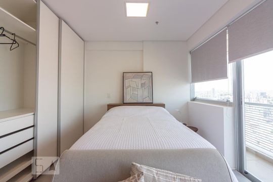 Kitnet de apartamento para alugar com 1 quarto, 32m² em Centro, Osasco