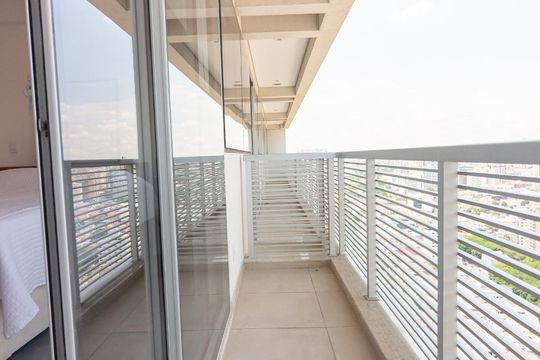 varanda de apartamento para alugar com 1 quarto, 32m² em Centro, Osasco