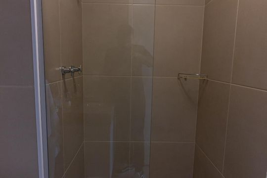 Banheiro de apartamento para alugar com 1 quarto, 32m² em Centro, Osasco