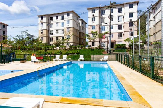 Área Comum - Piscina de apartamento para alugar com 3 quartos, 51m² em Protásio Alves, Porto Alegre