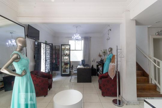 Sala de casa para alugar com 4 quartos, 290m² em Barroca, Belo Horizonte