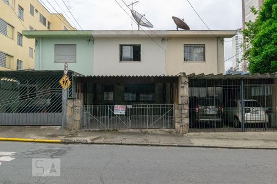 Fachada de casa à venda com 3 quartos, 112m² em Vila Olímpia, São Paulo