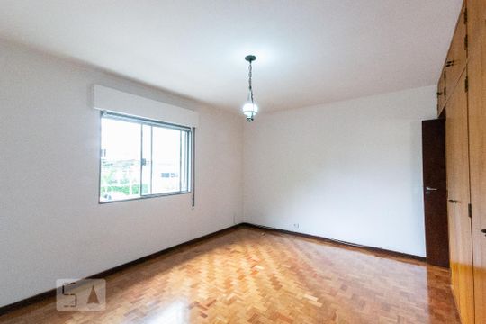 Quarto 1 de casa à venda com 3 quartos, 112m² em Vila Olímpia, São Paulo