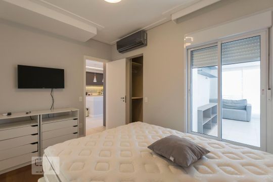 Suíte de apartamento para alugar com 1 quarto, 69m² em Vila Mariana, São Paulo