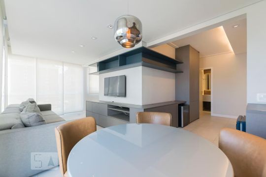 Sala e Varanda de apartamento para alugar com 1 quarto, 69m² em Vila Mariana, São Paulo