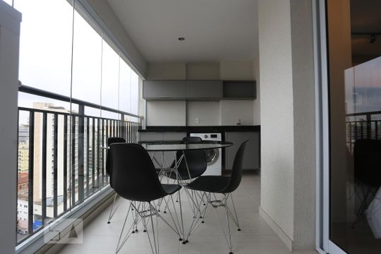 Varanda de kitnet/studio para alugar com 1 quarto, 35m² em Campos Elíseos, São Paulo