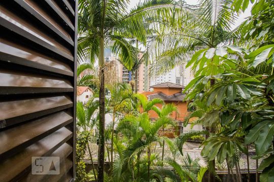 Vista da Suíte 2 de apartamento à venda com 3 quartos, 248m² em Chácara Klabin, São Paulo