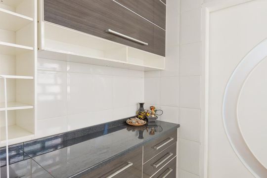 Area Serviço de apartamento para alugar com 2 quartos, 100m² em Paraíso, São Paulo