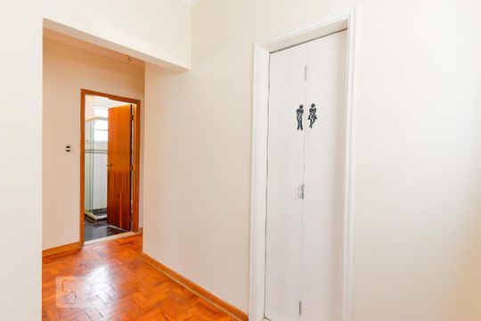 Corredor de apartamento para alugar com 2 quartos, 100m² em Paraíso, São Paulo
