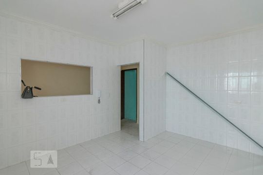 Cozinha de casa para alugar com 4 quartos, 220m² em Jardim das Maravilhas, Santo André
