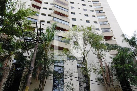 Fachada de apartamento para alugar com 2 quartos, 50m² em Vila Andrade, São Paulo