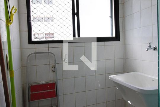 Área de Serviço de apartamento para alugar com 2 quartos, 50m² em Vila Andrade, São Paulo