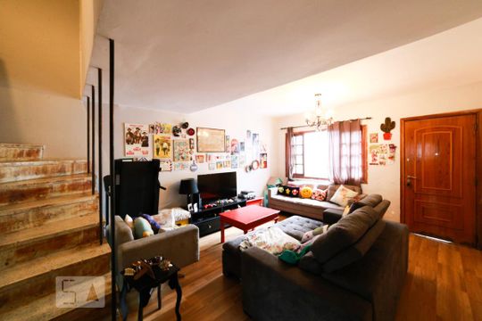 Sala de casa à venda com 2 quartos, 130m² em Jardim Aeroporto, São Paulo