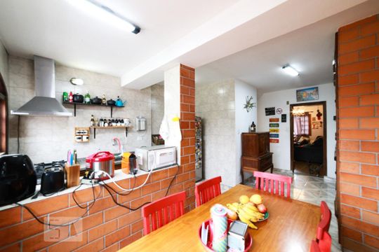 Cozinha de casa à venda com 2 quartos, 130m² em Jardim Aeroporto, São Paulo