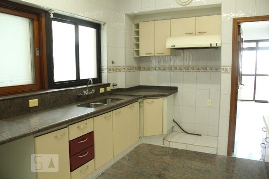 Cozinha de apartamento à venda com 4 quartos, 288m² em Vila Virgínia, Jundiaí