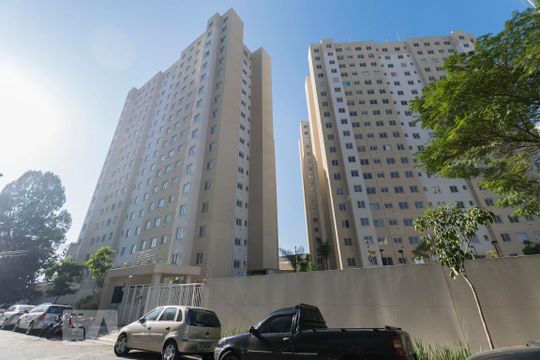 Fachada de apartamento para alugar com 2 quartos, 41m² em Cambuci, São Paulo