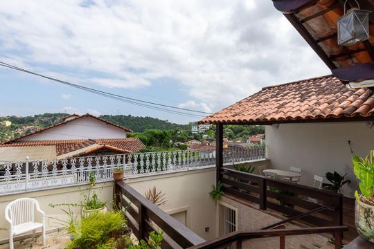 Entrada - Varanda  de casa à venda com 4 quartos, 500m² em Badu, Niterói