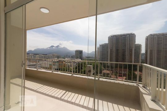 Varanda de apartamento à venda com 1 quarto, 70m² em Barra da Tijuca, Rio de Janeiro