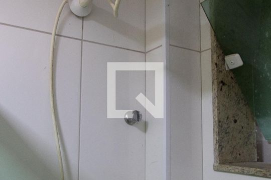 Banheiro de apartamento para alugar com 1 quarto, 39m² em Recreio dos Bandeirantes, Rio de Janeiro