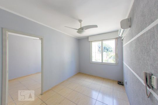 Apartamento à venda com 1 quarto, 50m² em Cavalhada, Porto Alegre