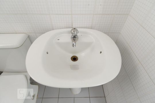 Pia de apartamento para alugar com 2 quartos, 60m² em Parque Terra Nova, São Bernardo do Campo